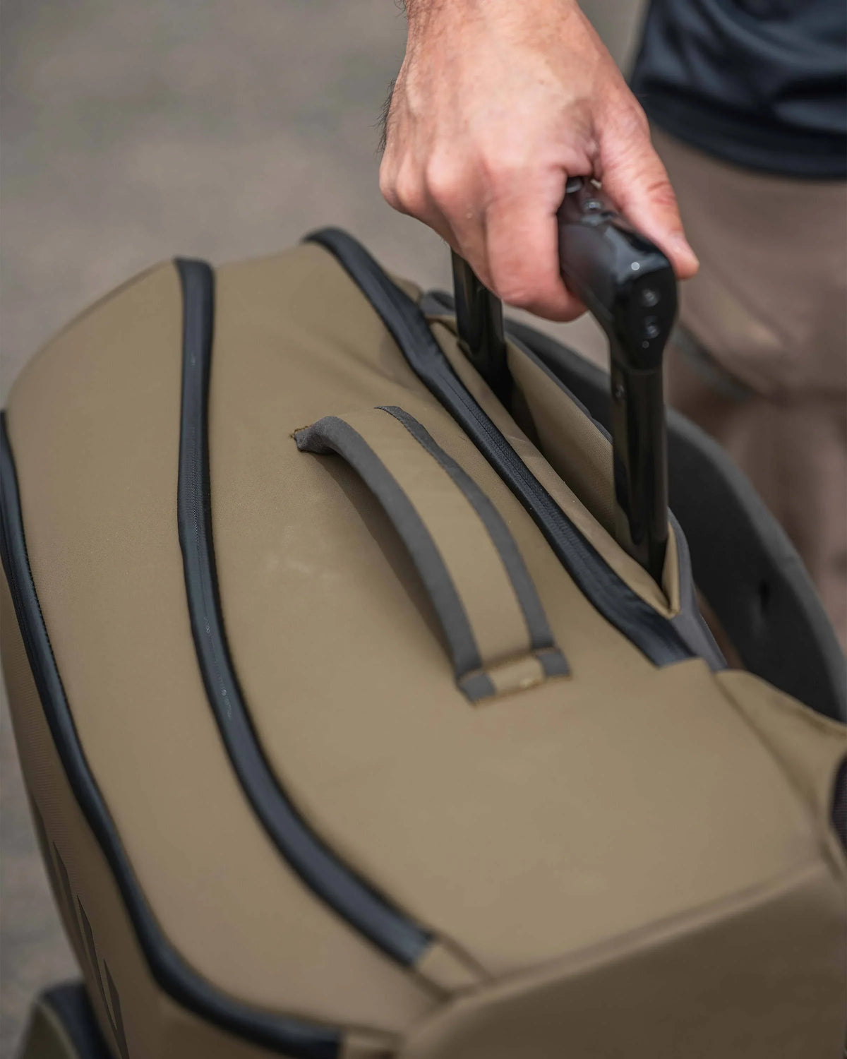 Waypoint Travel Backpack | Gunmetal