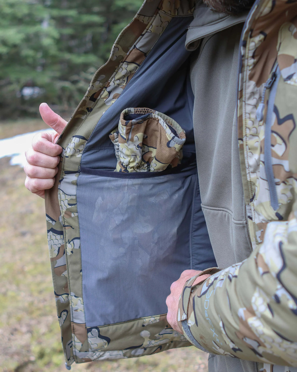 Mountain PRO Hooded Jacket | Vias