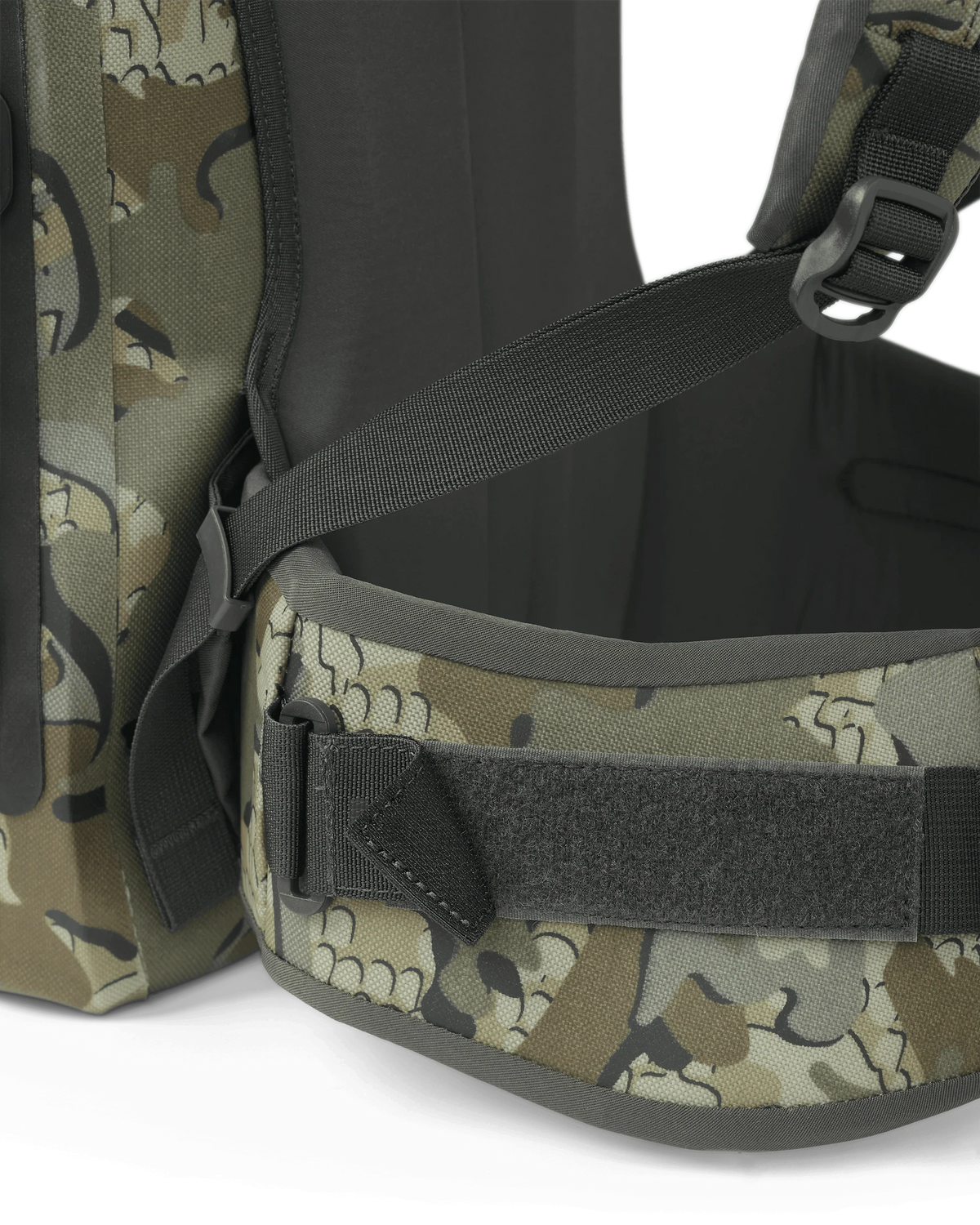 DeltaStorm 2200 Submersible Backpack | Valo